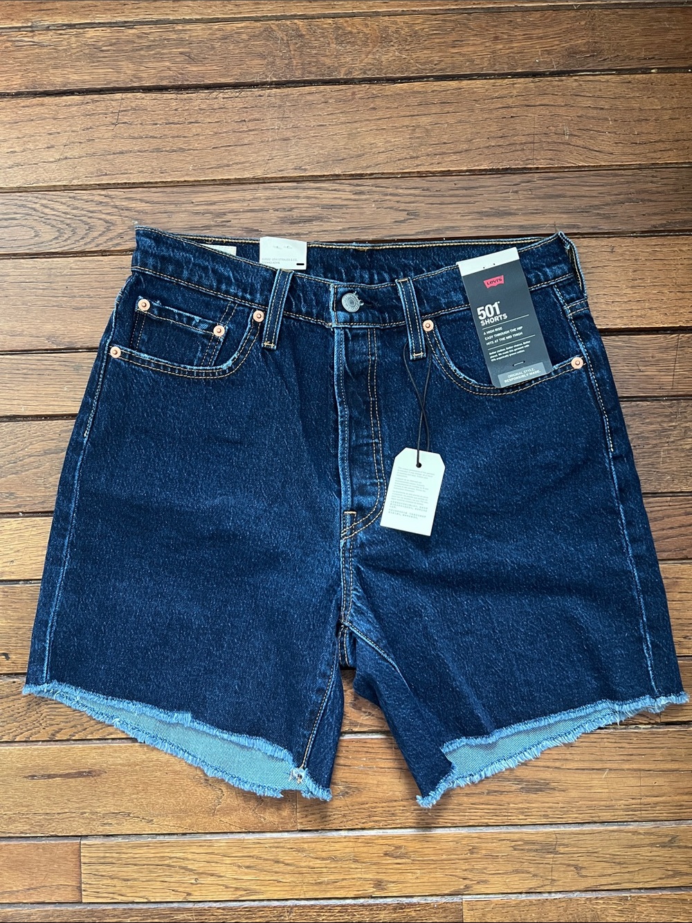 Levi's 501 Denim Shorts Jean Shorts Raw Hem Mid Thigh Size 29 NEW WITH TAGS NWT